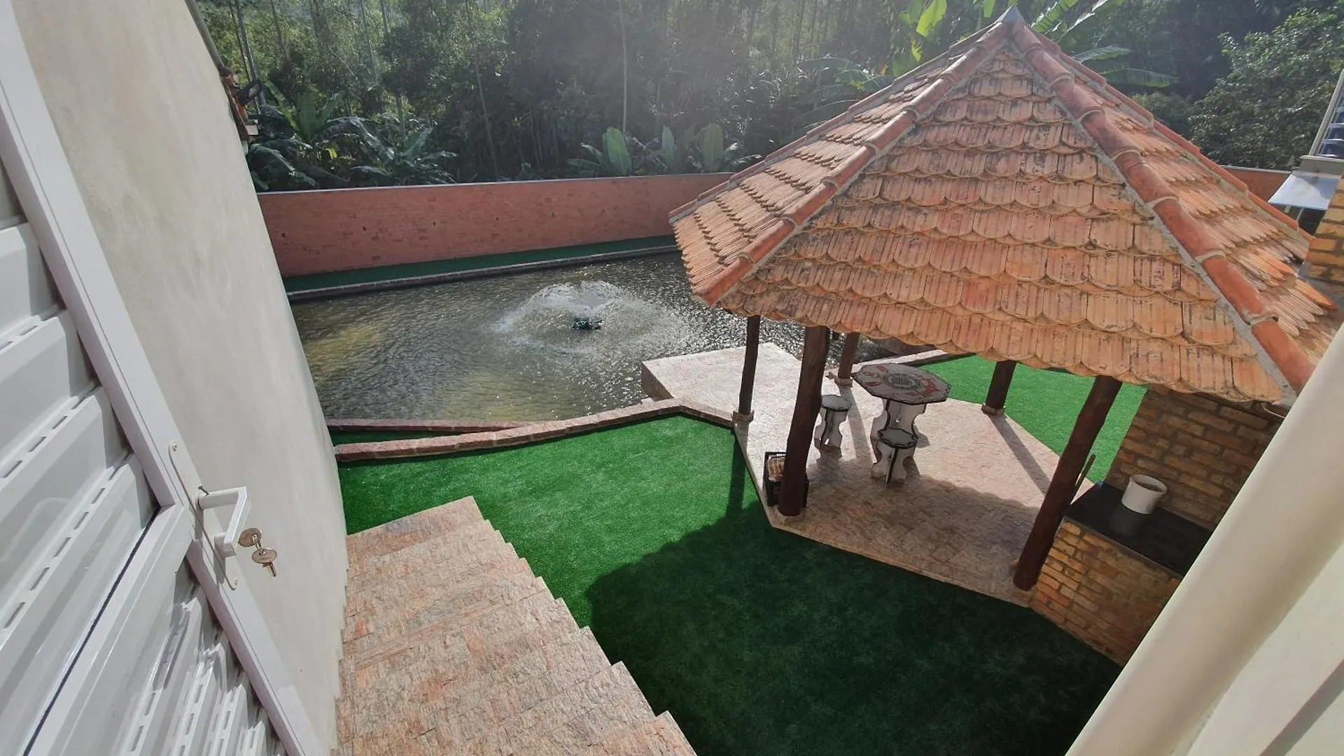Hotel Tia Zani Pomerode